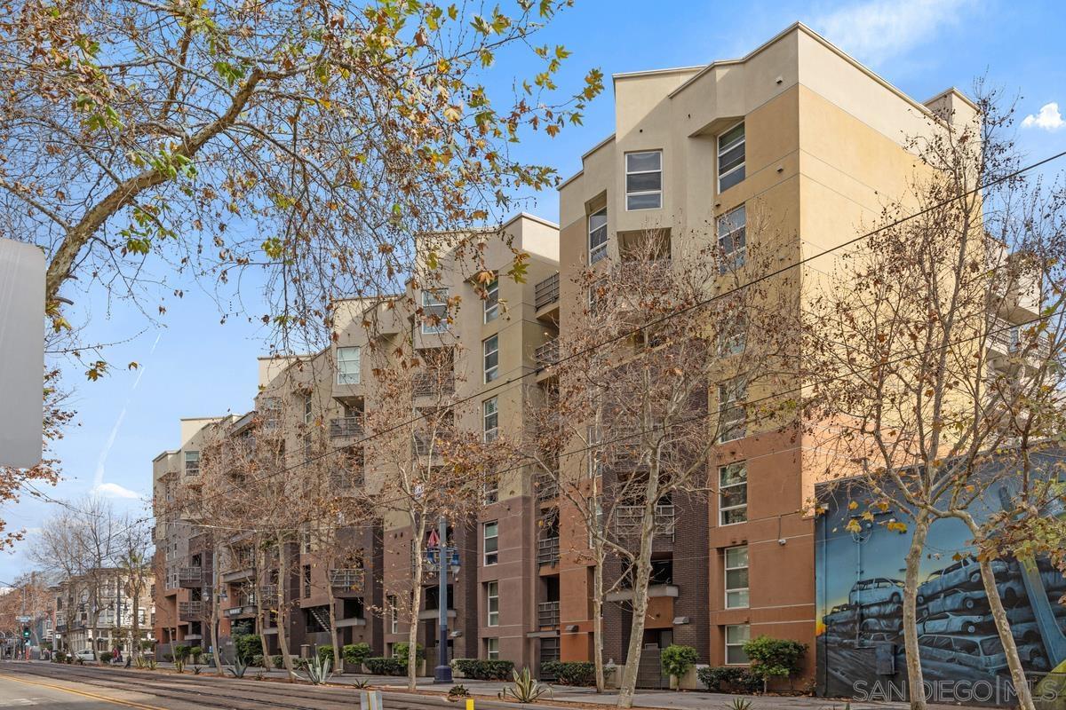 1225 ISLAND AV 213