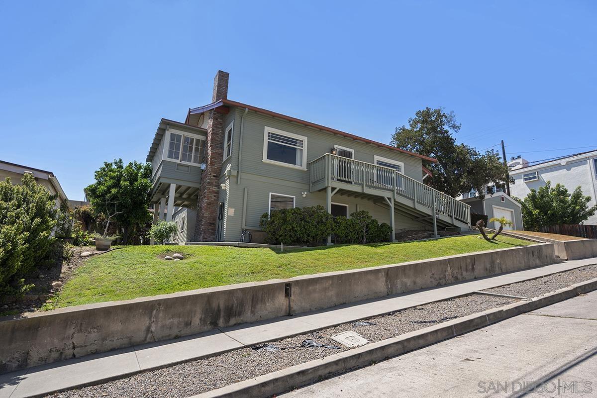 1825 Cypress Ave