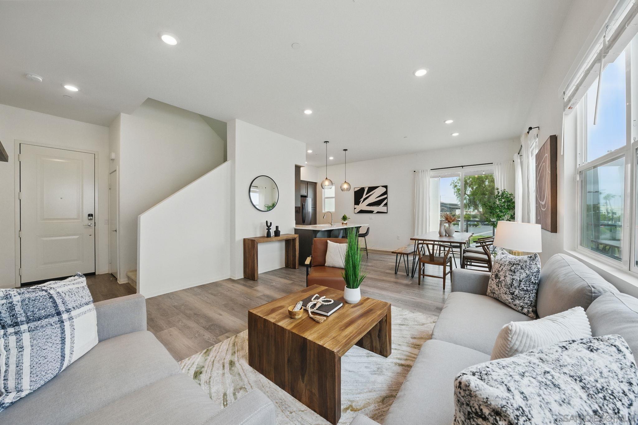 2054 Luzon Lane 3
