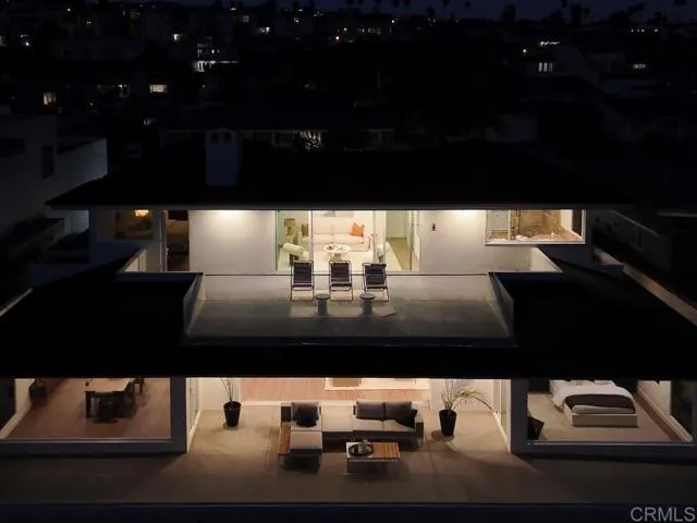La Jolla, California 92037, United States, 4 Bedrooms Bedrooms, ,5 BathroomsBathrooms,Residential,Active,41438