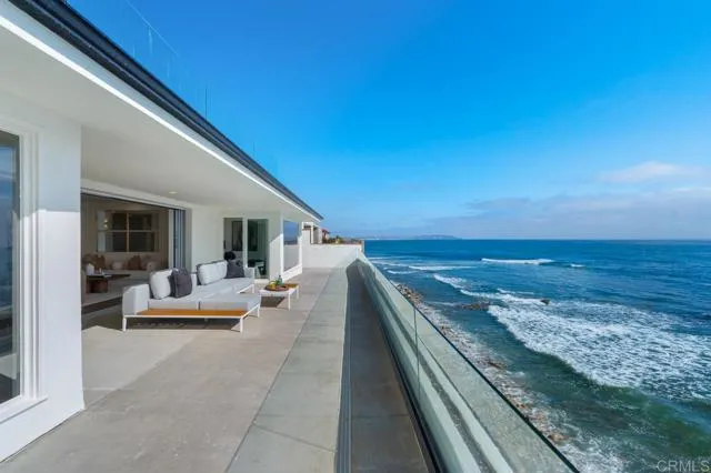 La Jolla, California 92037, United States, 4 Bedrooms Bedrooms, ,5 BathroomsBathrooms,Residential,Active,41438