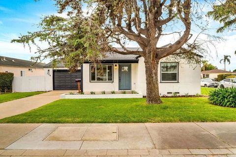 Single Family Residence in Chula Vista CA 156 Fourth Avenue.jpg