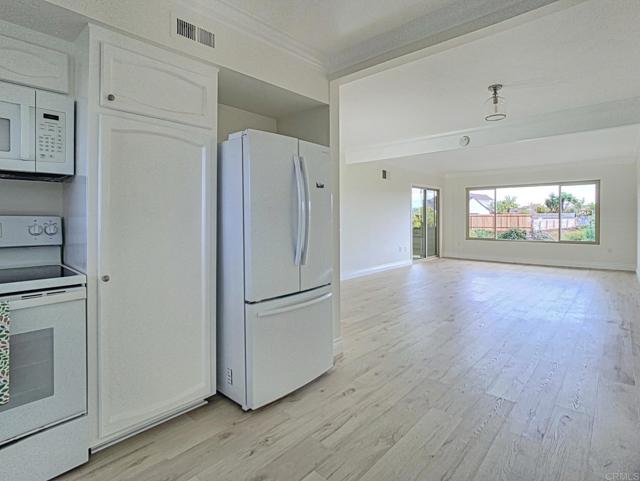 6808 Hyde Park Drive