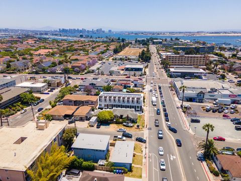 3046  Nimitz Boulevard San Diego CA 92106