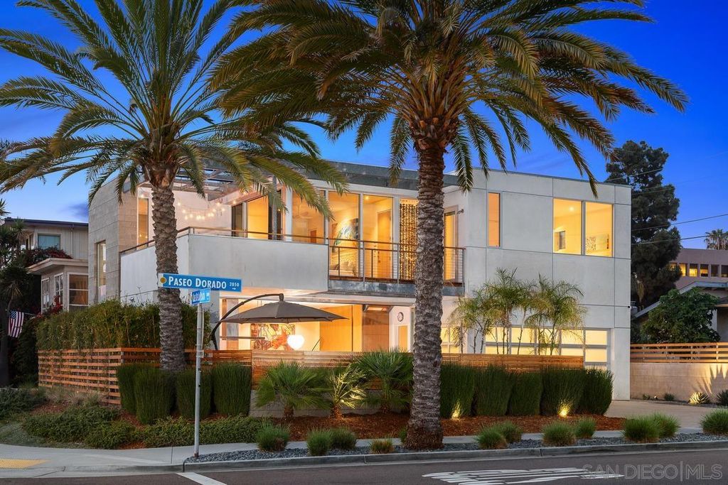 Photo of 8001 Calle De La Plata, La Jolla, CA 92037 (MLS # 200053579)