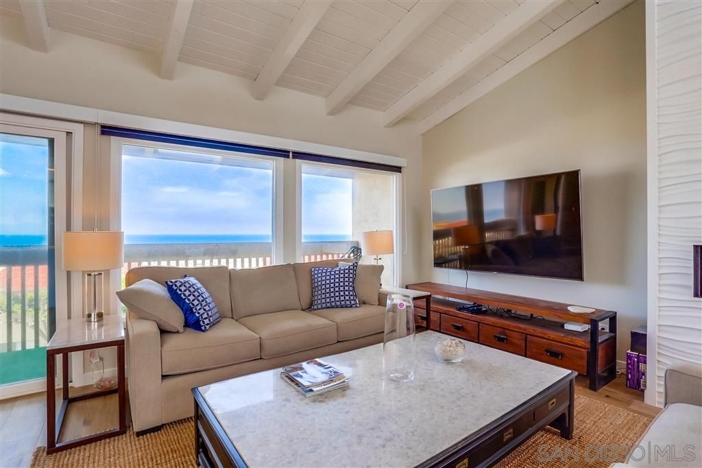 Photo of 429 S Sierra Ave #331, Solana Beach, CA 92075 (MLS # 200039009)