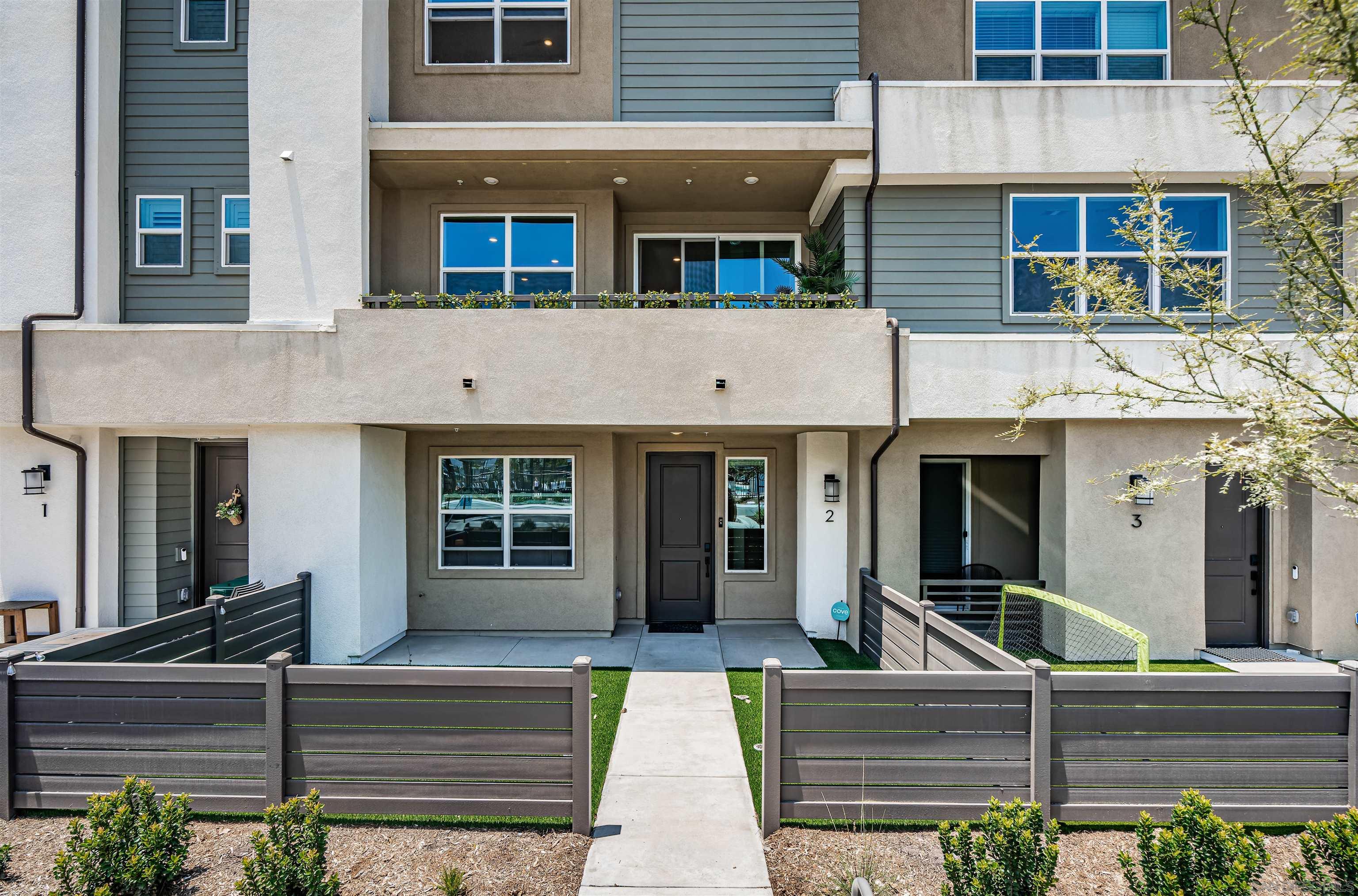 793 Vada St 2