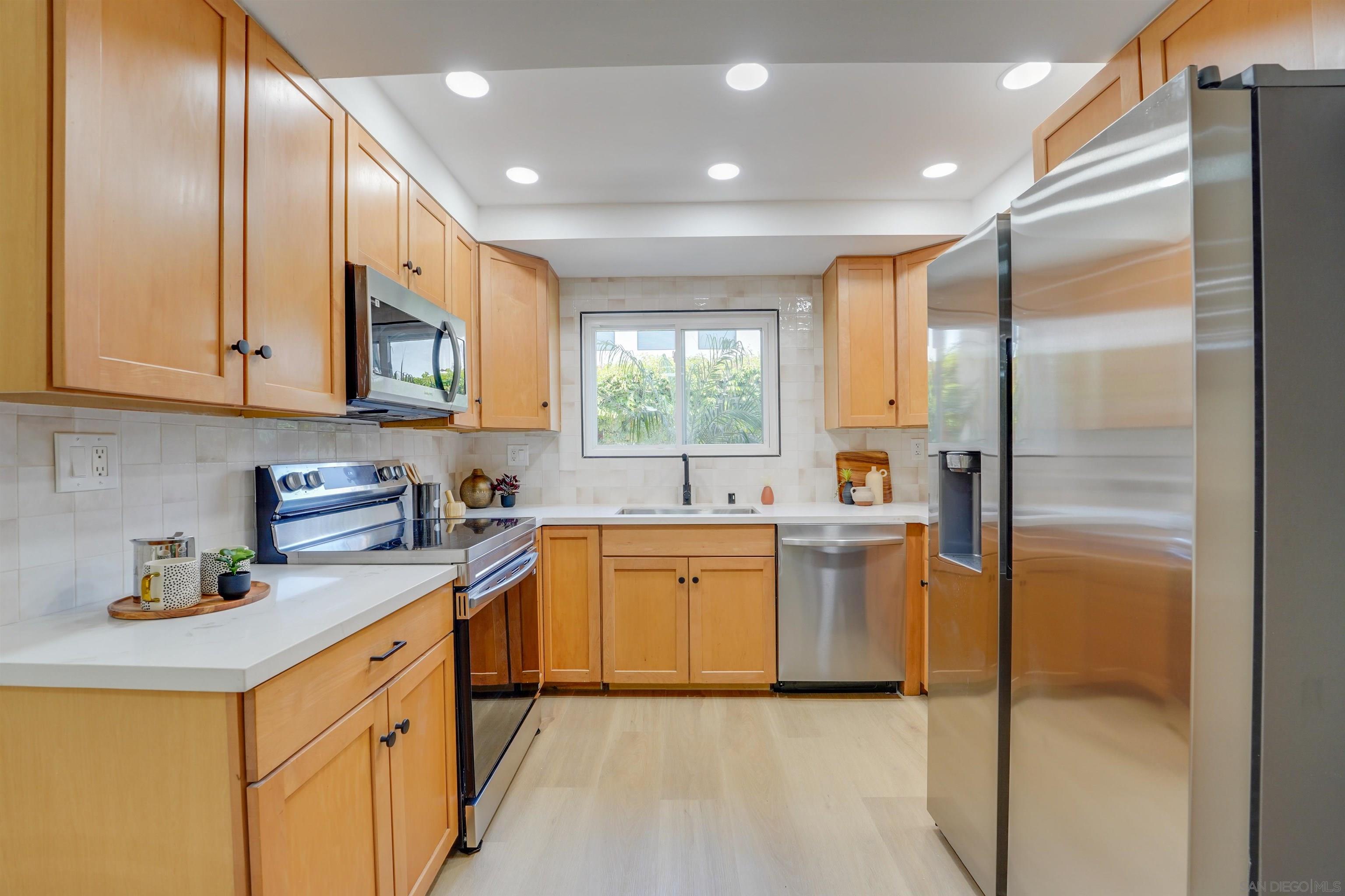 6069 Rancho Mission Rd 105