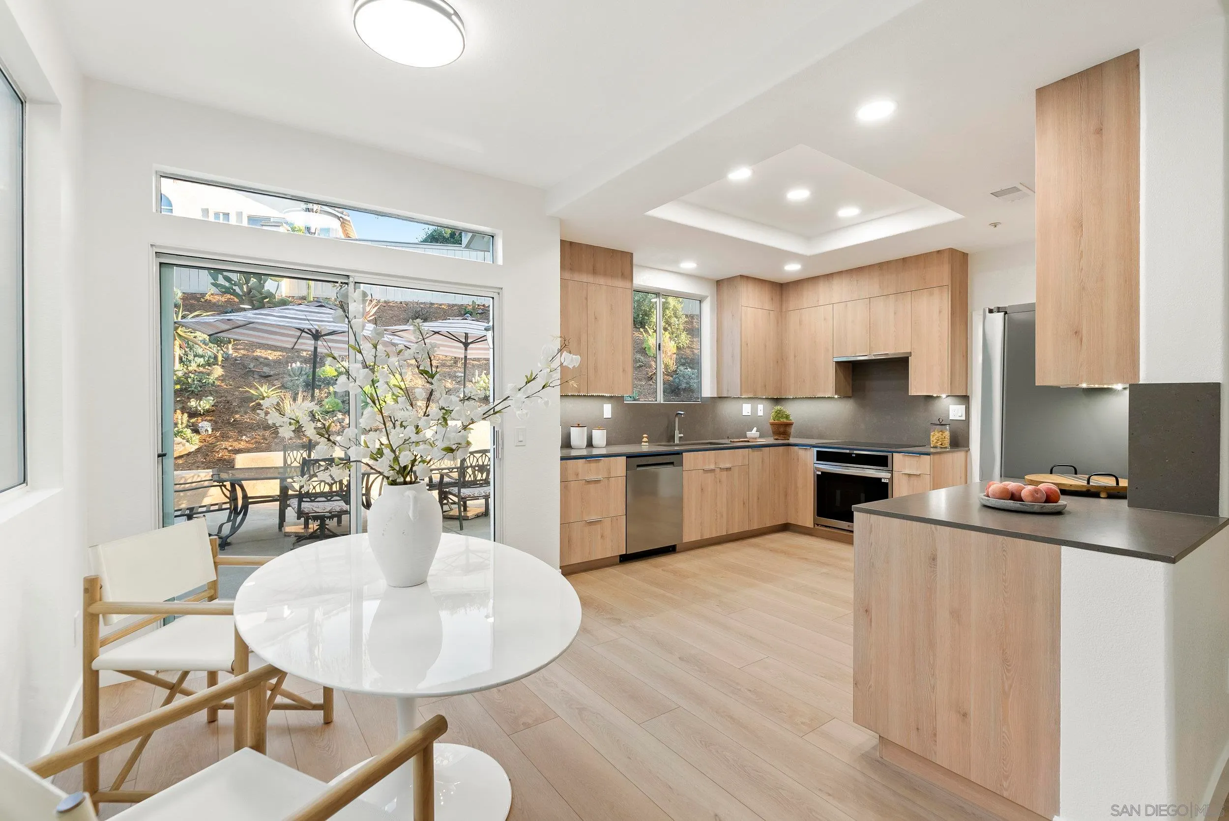 Escondido, California 92026, United States, 4 Bedrooms Bedrooms, ,3 BathroomsBathrooms,Residential,Active,107170