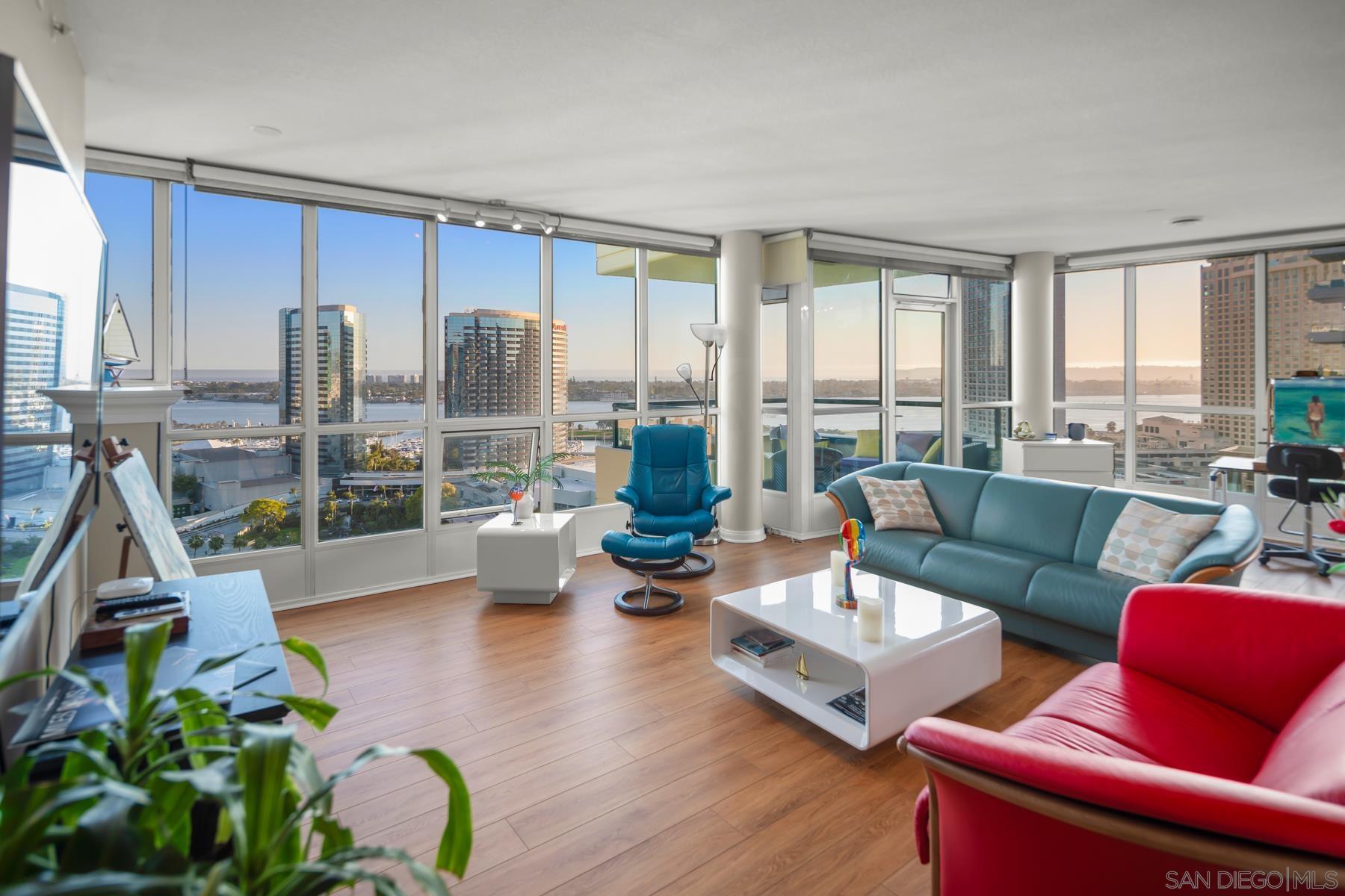 555 Front St 1903
