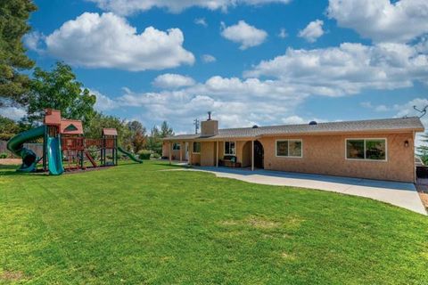 3008 N Victoria Dr Alpine CA 91901