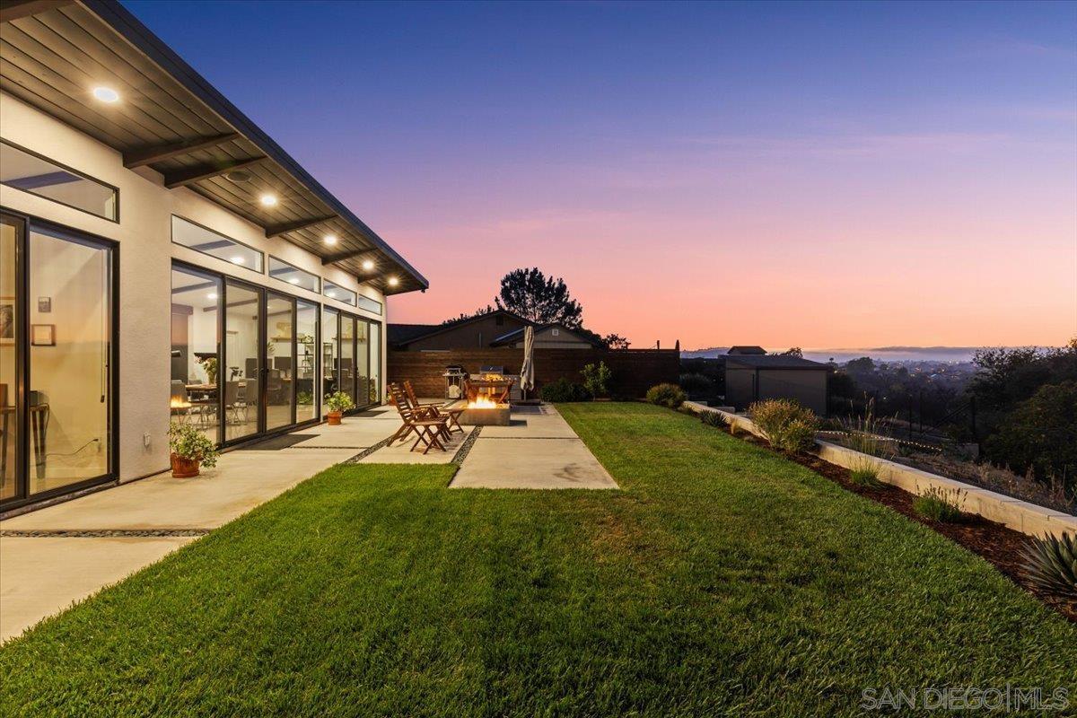 5166 Galt Way