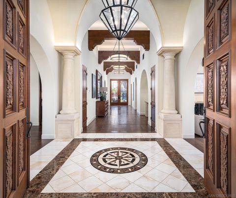7029-31  Las Colinas Rancho Santa Fe CA 92067