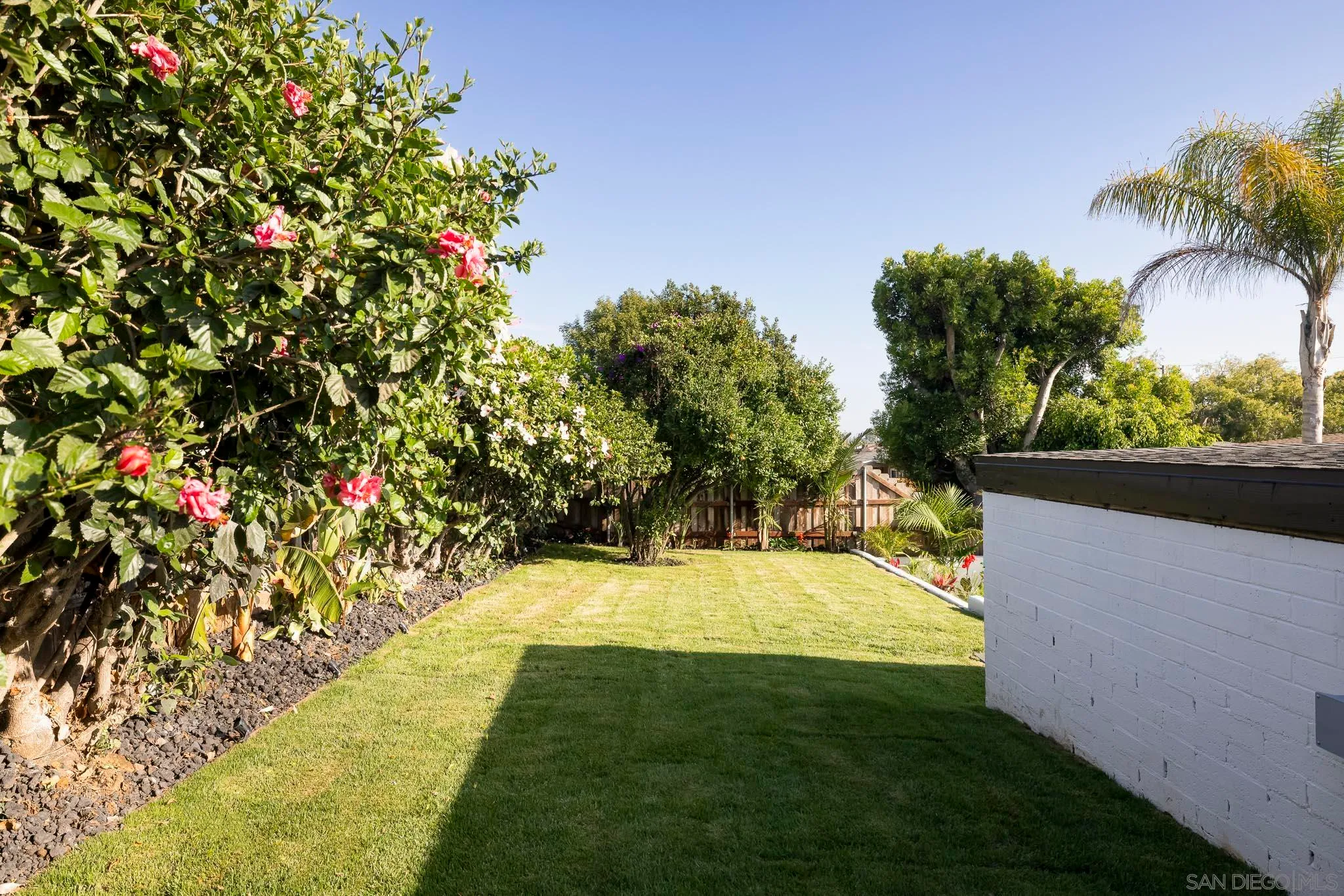 San Diego, California 92110, United States, 3 Bedrooms Bedrooms, ,2 BathroomsBathrooms,Residential,Pending,23003