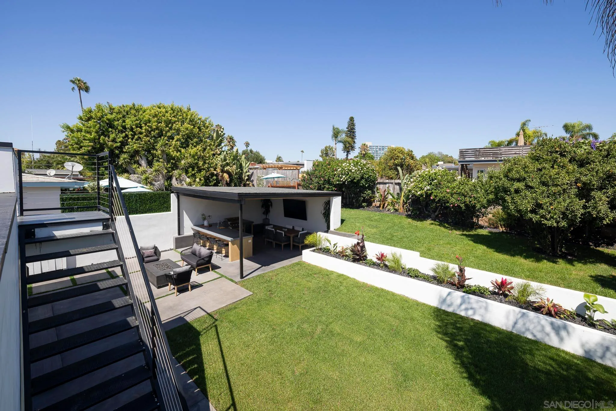 San Diego, California 92110, United States, 3 Bedrooms Bedrooms, ,2 BathroomsBathrooms,Residential,Pending,23003