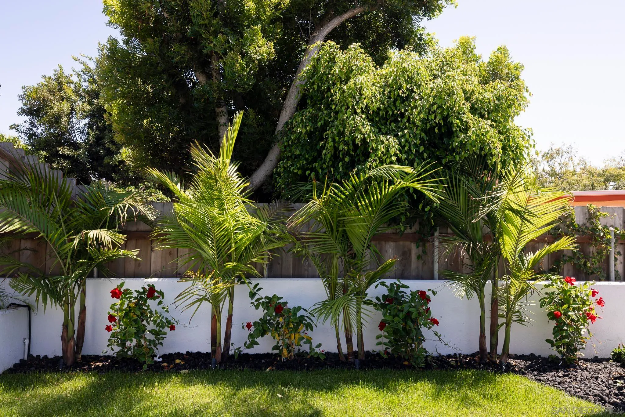 San Diego, California 92110, United States, 3 Bedrooms Bedrooms, ,2 BathroomsBathrooms,Residential,Pending,23003