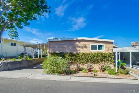 4993 Old Cliffs Rd San Diego CA 92120