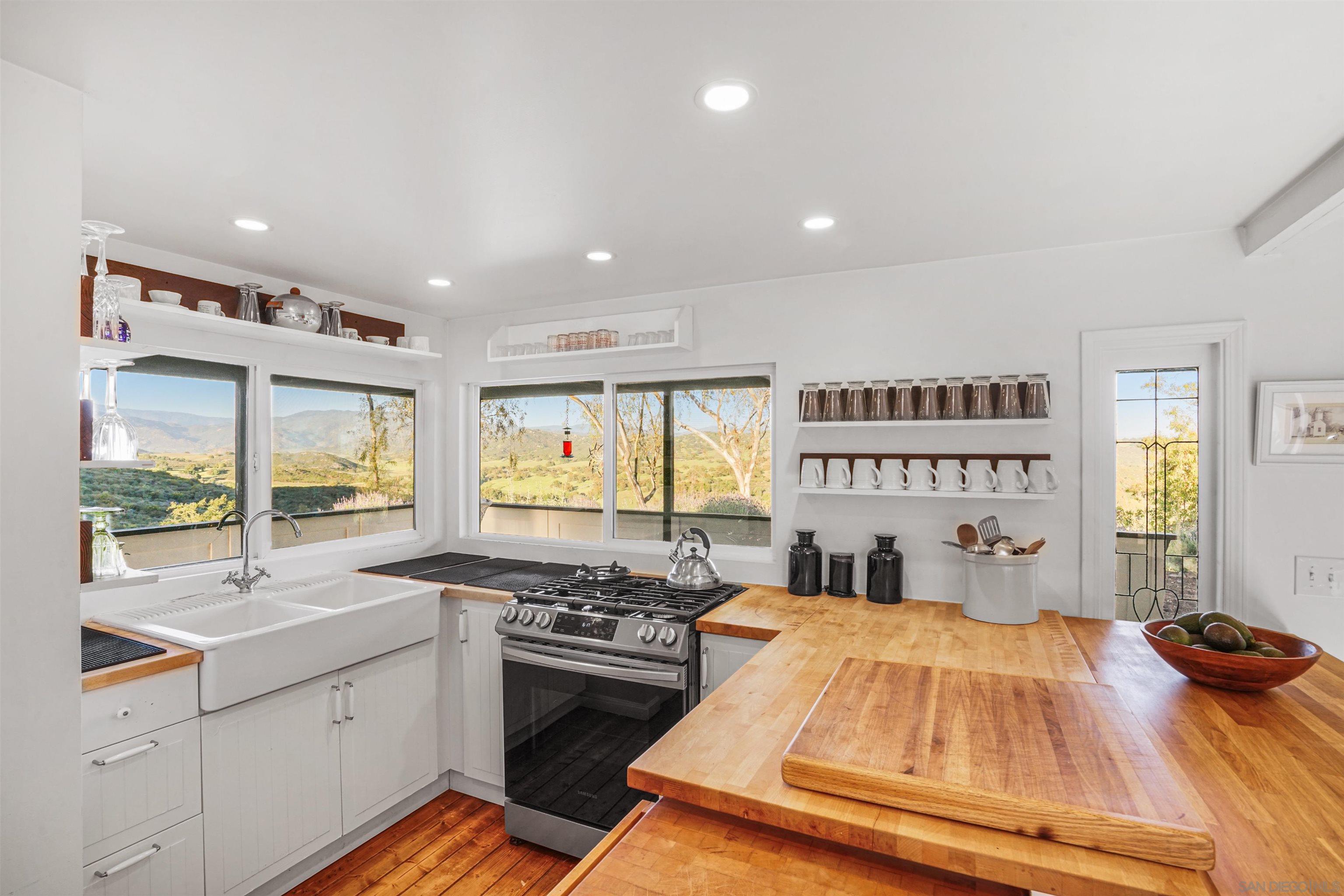 23898 Crown Hill Lane