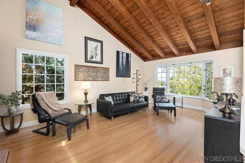 4027  Narragansett Ave San Diego CA 92107