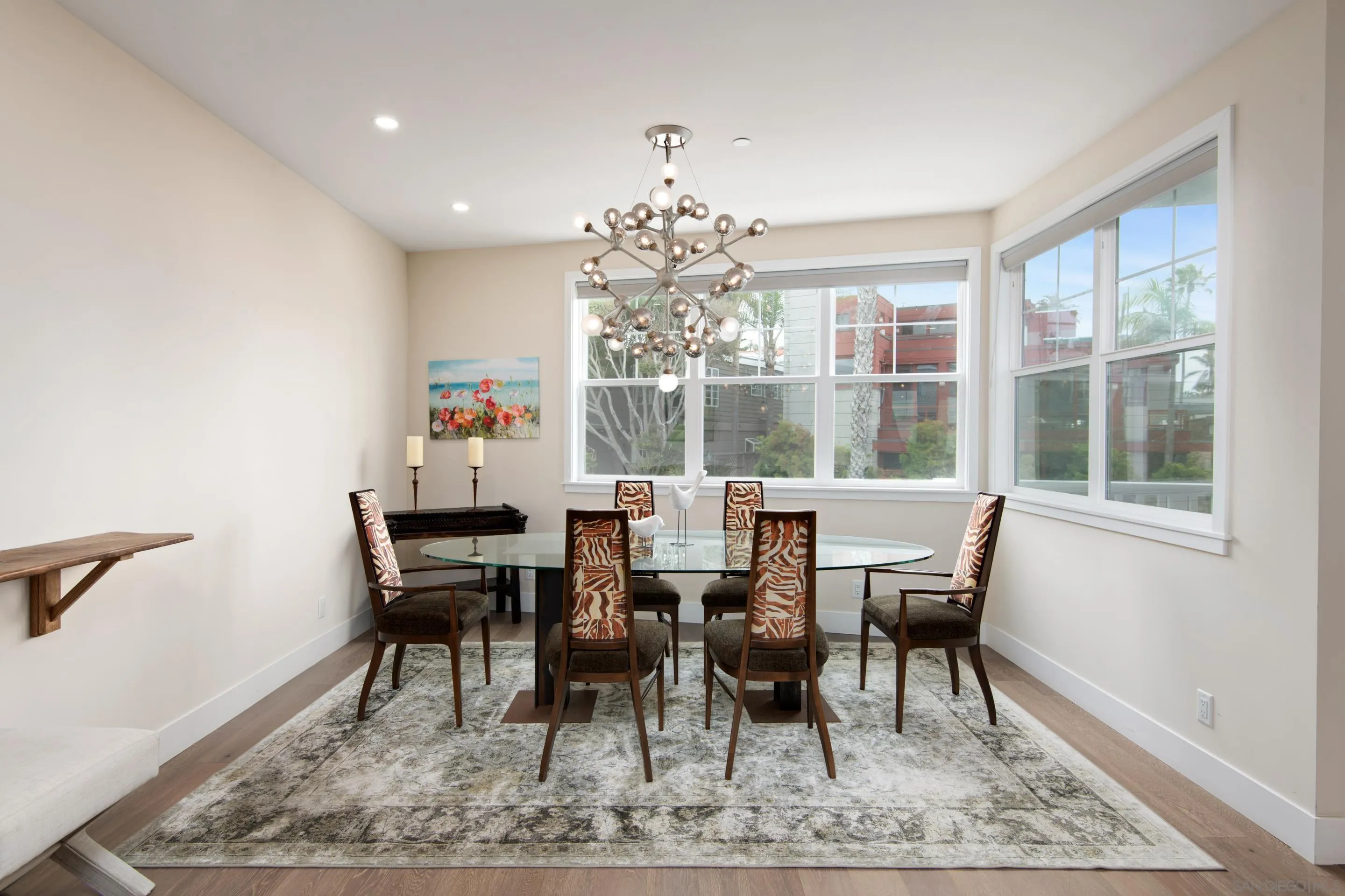 La Jolla, California 92037, United States, 2 Bedrooms Bedrooms, ,5 BathroomsBathrooms,Residential,Active,79270