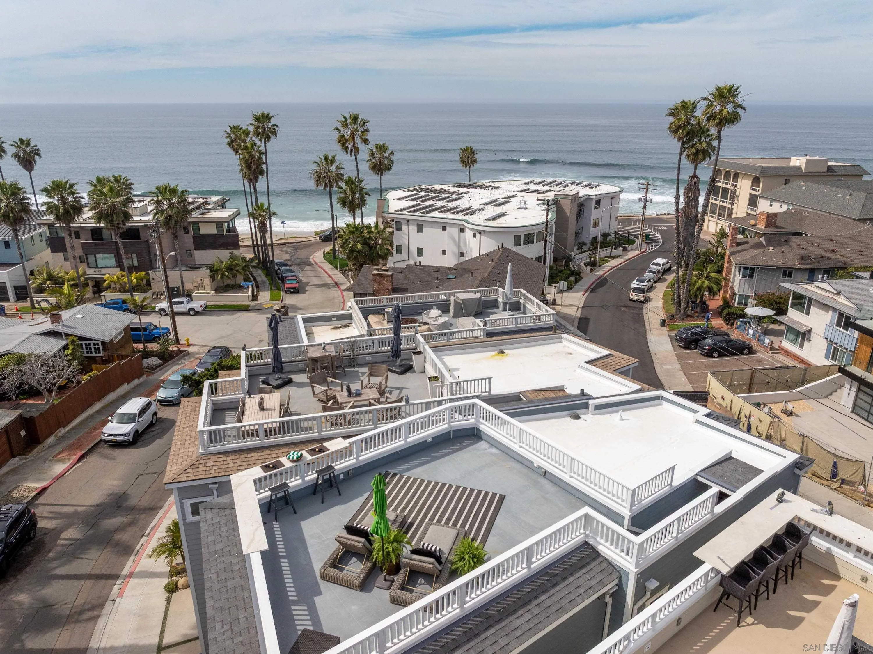 La Jolla, California 92037, United States, 2 Bedrooms Bedrooms, ,5 BathroomsBathrooms,Residential,Active,79270