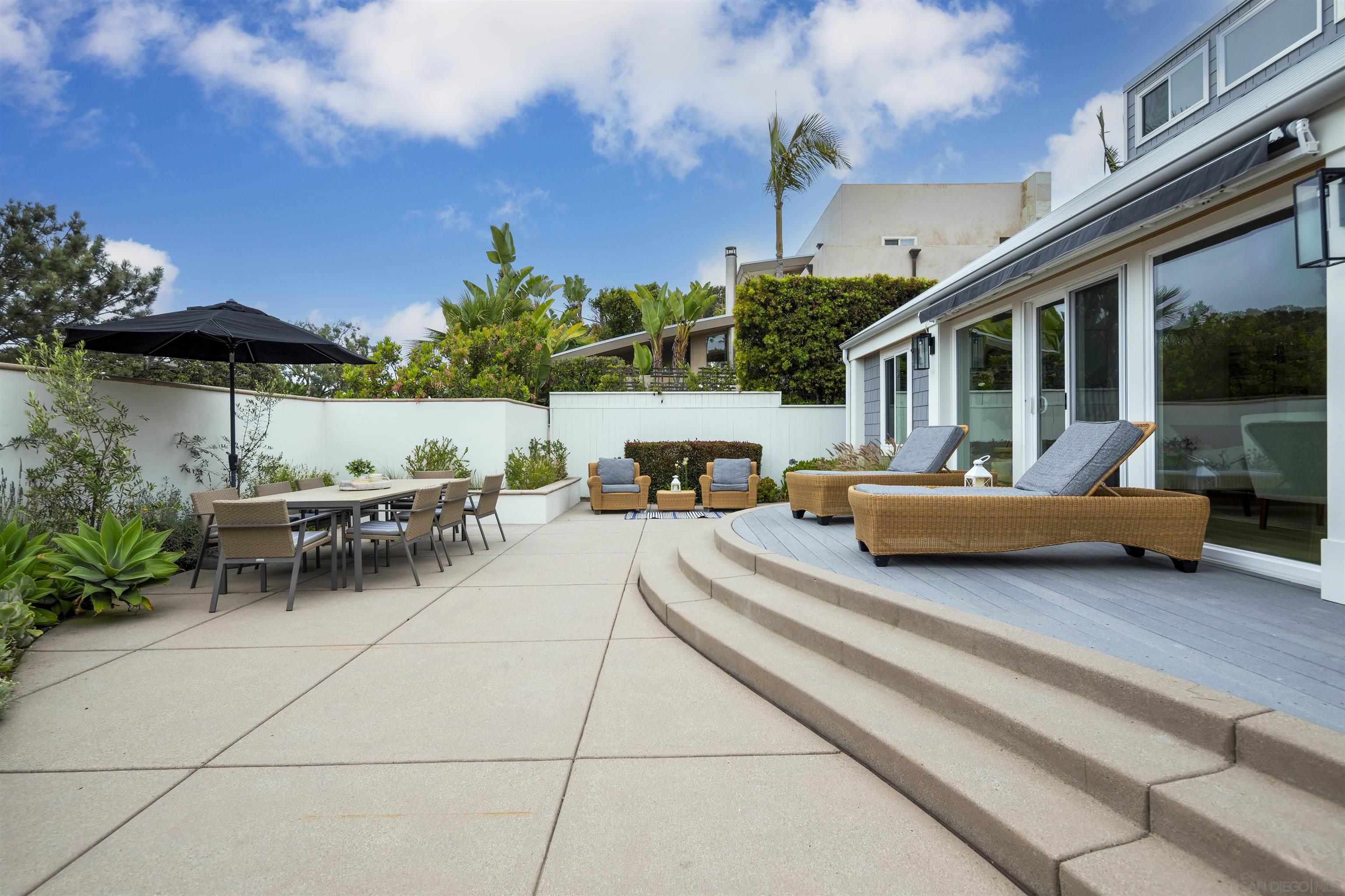 2617 Camino Del Mar
