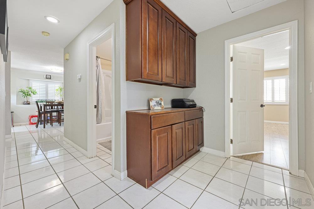 2737 Cameron Place