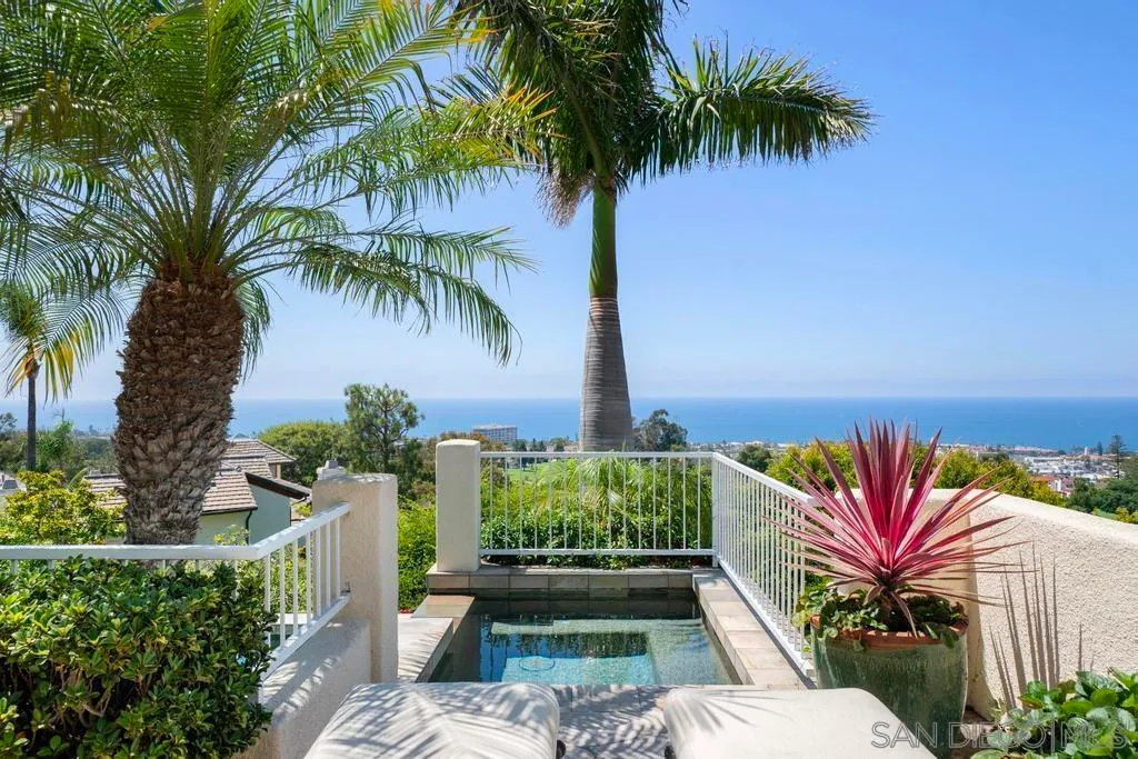 La Jolla, California 92037, United States, 6 Bedrooms Bedrooms, ,6 BathroomsBathrooms,Residential,Active,81007