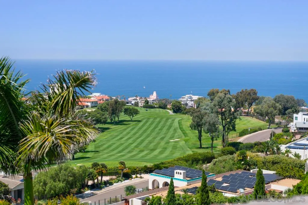 La Jolla, California 92037, United States, 6 Bedrooms Bedrooms, ,6 BathroomsBathrooms,Residential,Active,81007