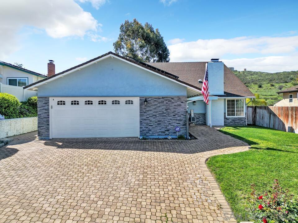14537 High Pine
