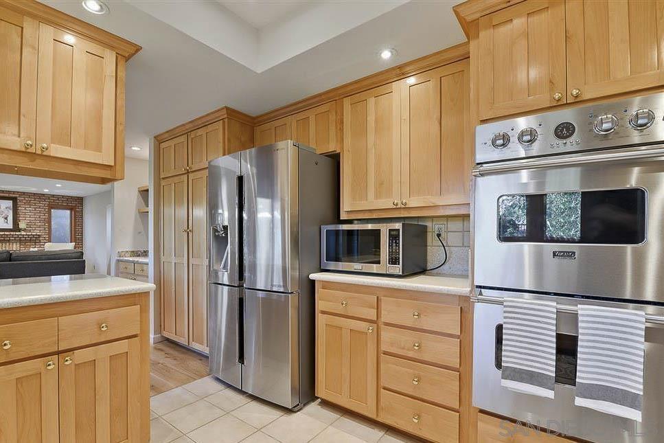 3408 Lomas Serenas Dr