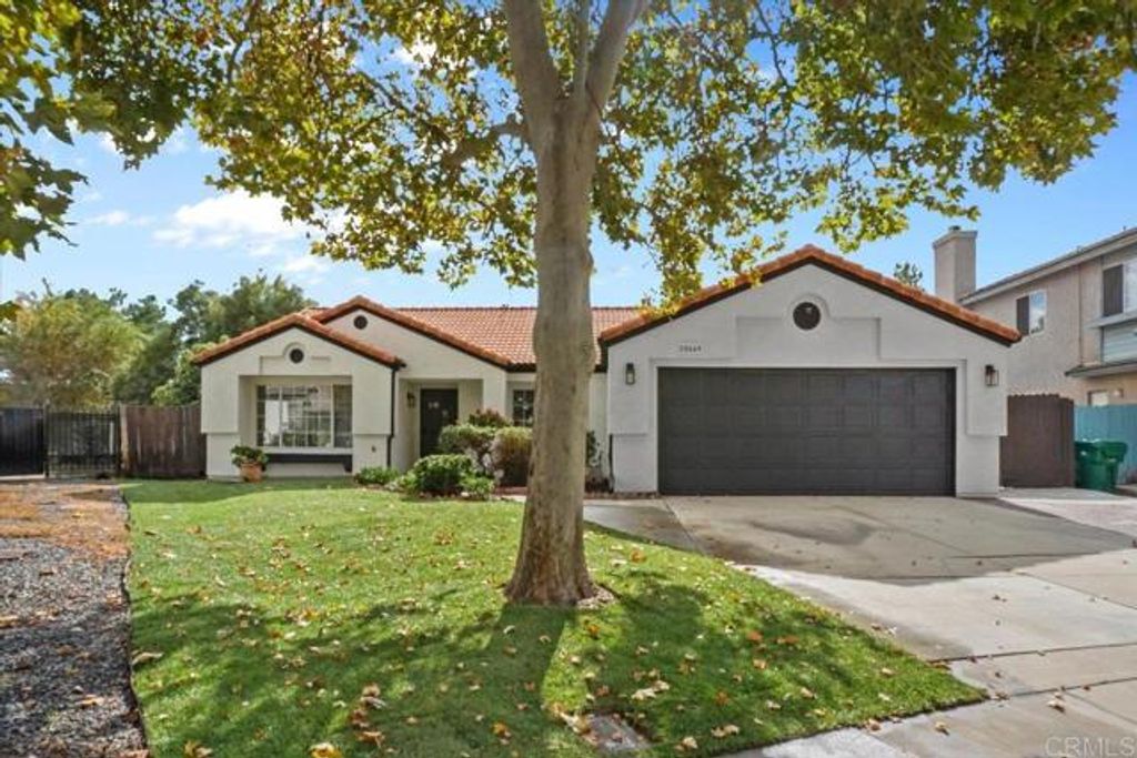 Photo for 25849 Harzburg Road, Menifee, CA 92584 (MLS # NDP2308908)