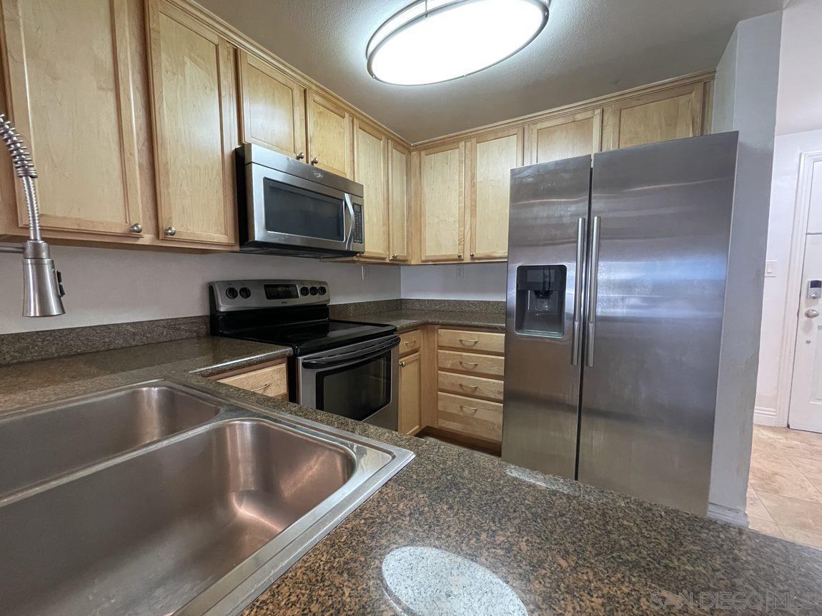 10224 Maya Linda Rd 17