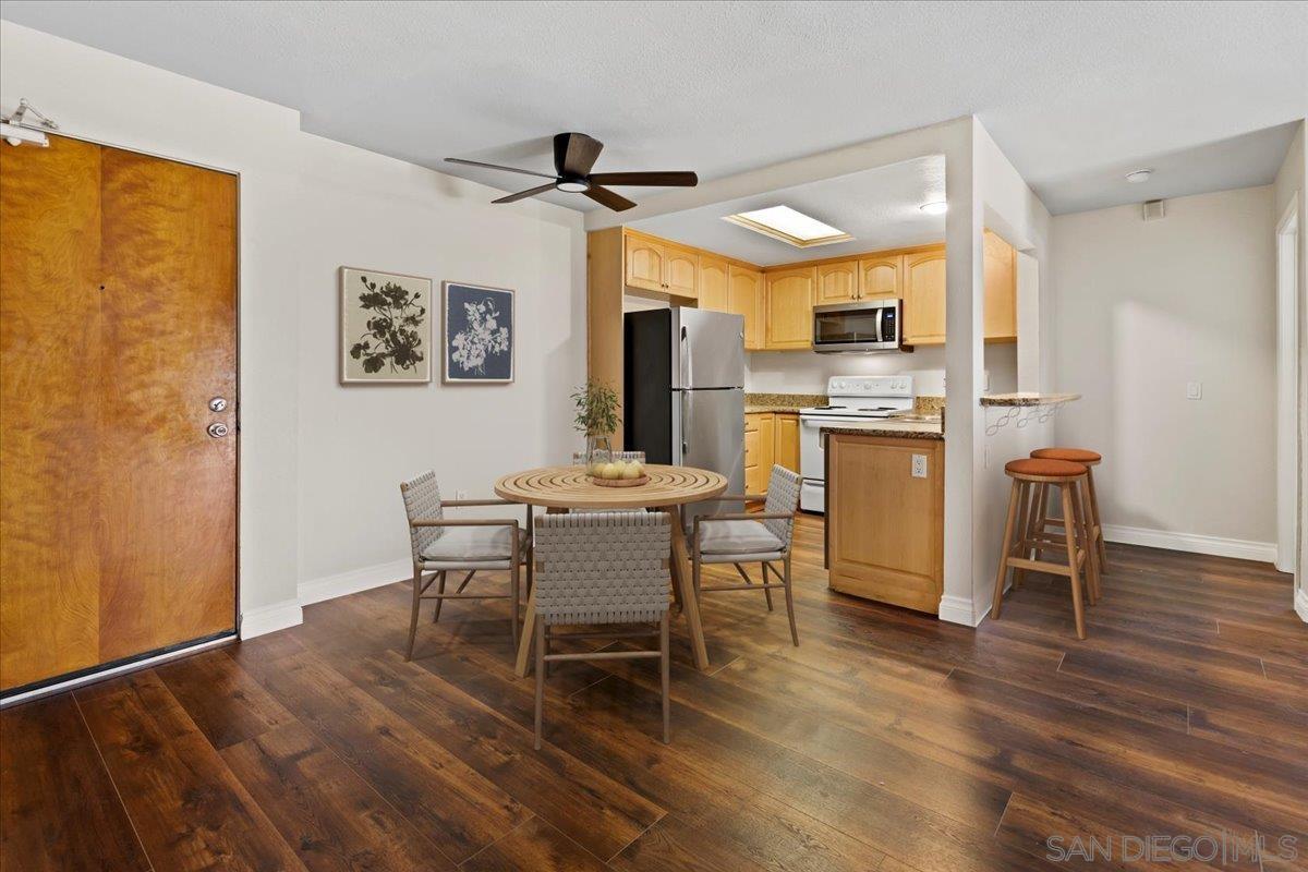 2950 Broadway 16