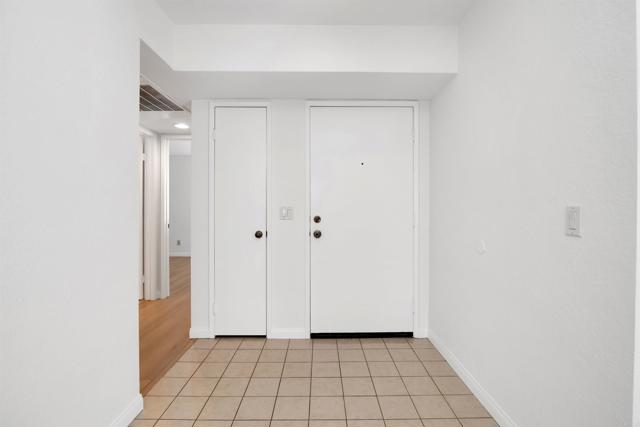 11215 Avenida De Los Lobos F