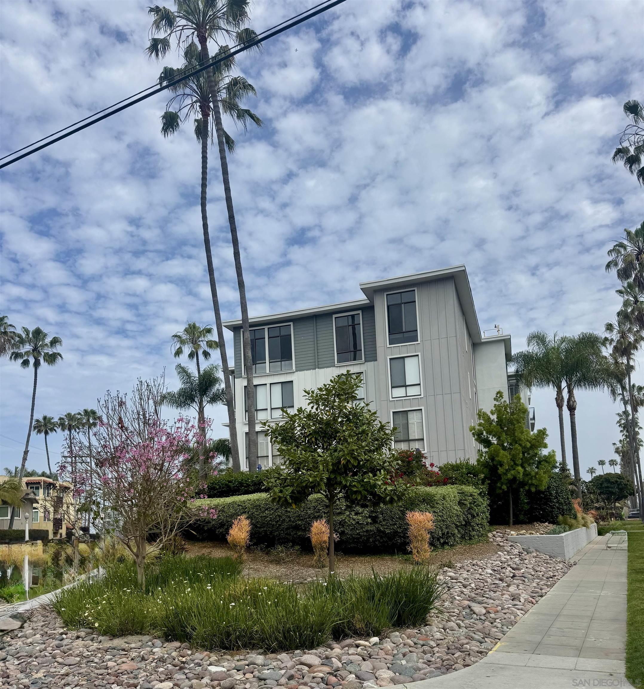 8110 El Paseo Grande 304