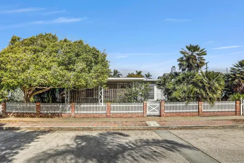 4640 Greene St, San Diego, CA 92107 - #: 250018873