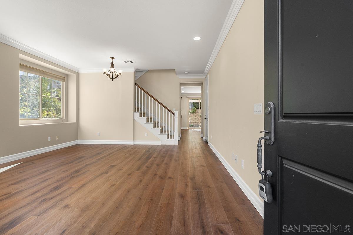 11370 Stable Glen Pl