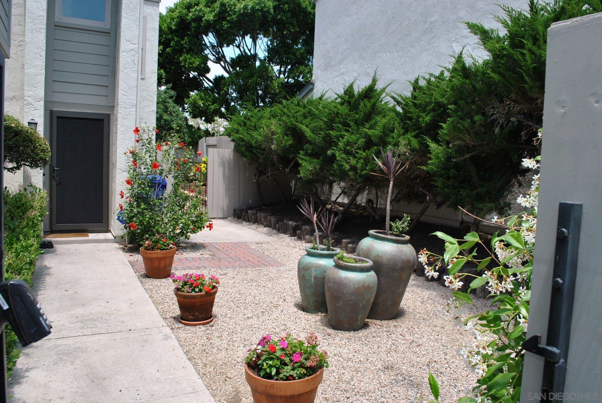 5916 Portobelo court