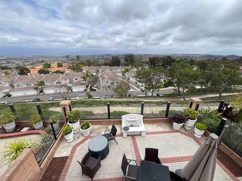 29452  Port Royal Laguna Niguel CA 92677