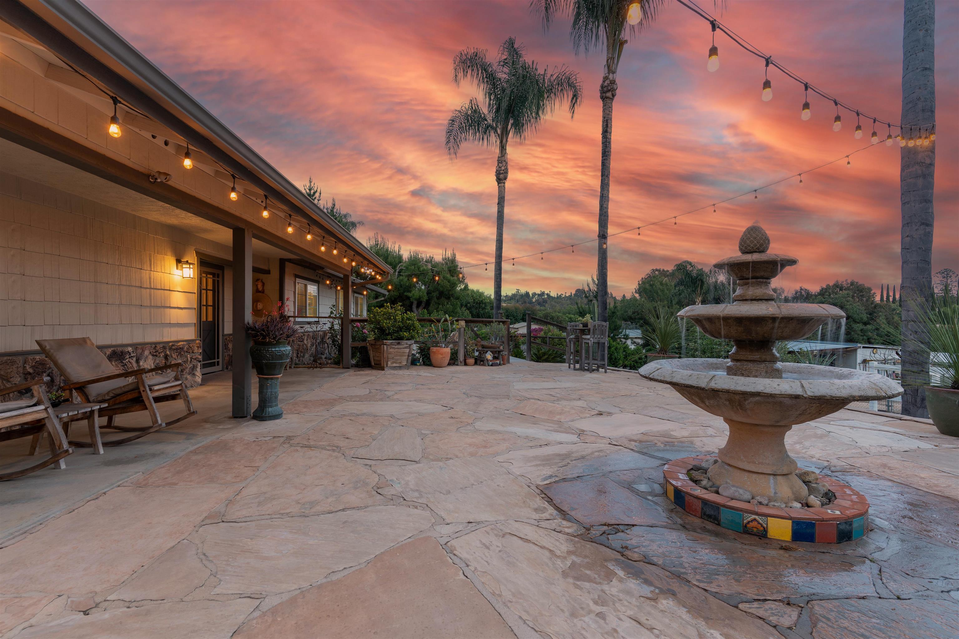 1045 Capra Way