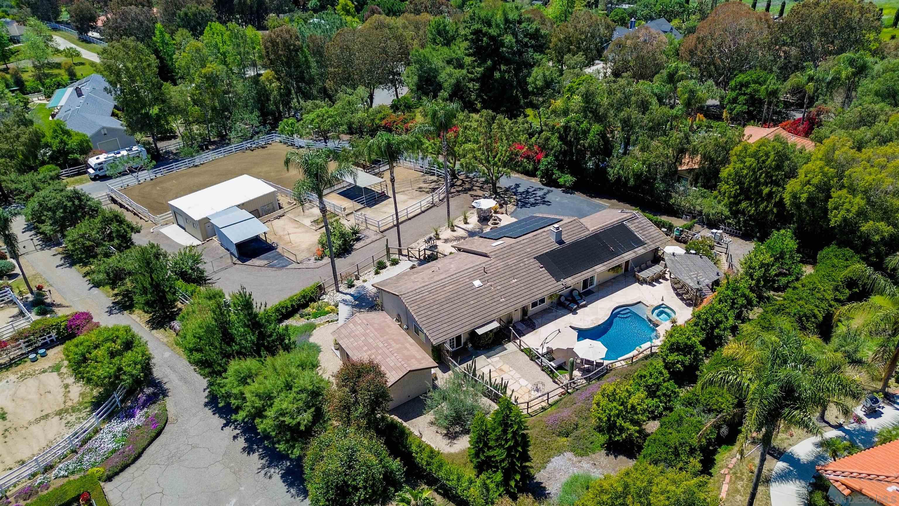 1045 Capra Way