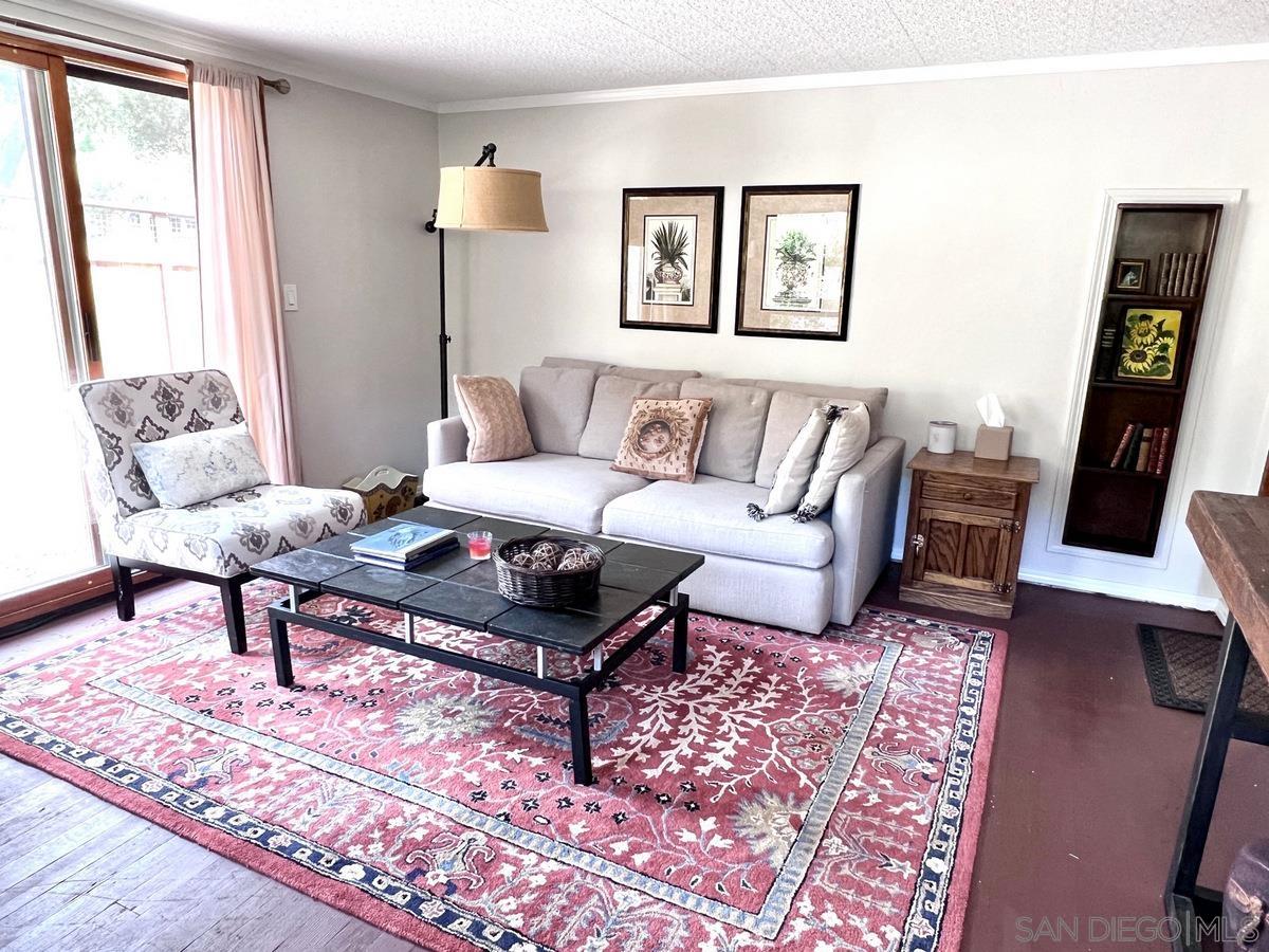 20135 Elm Ln