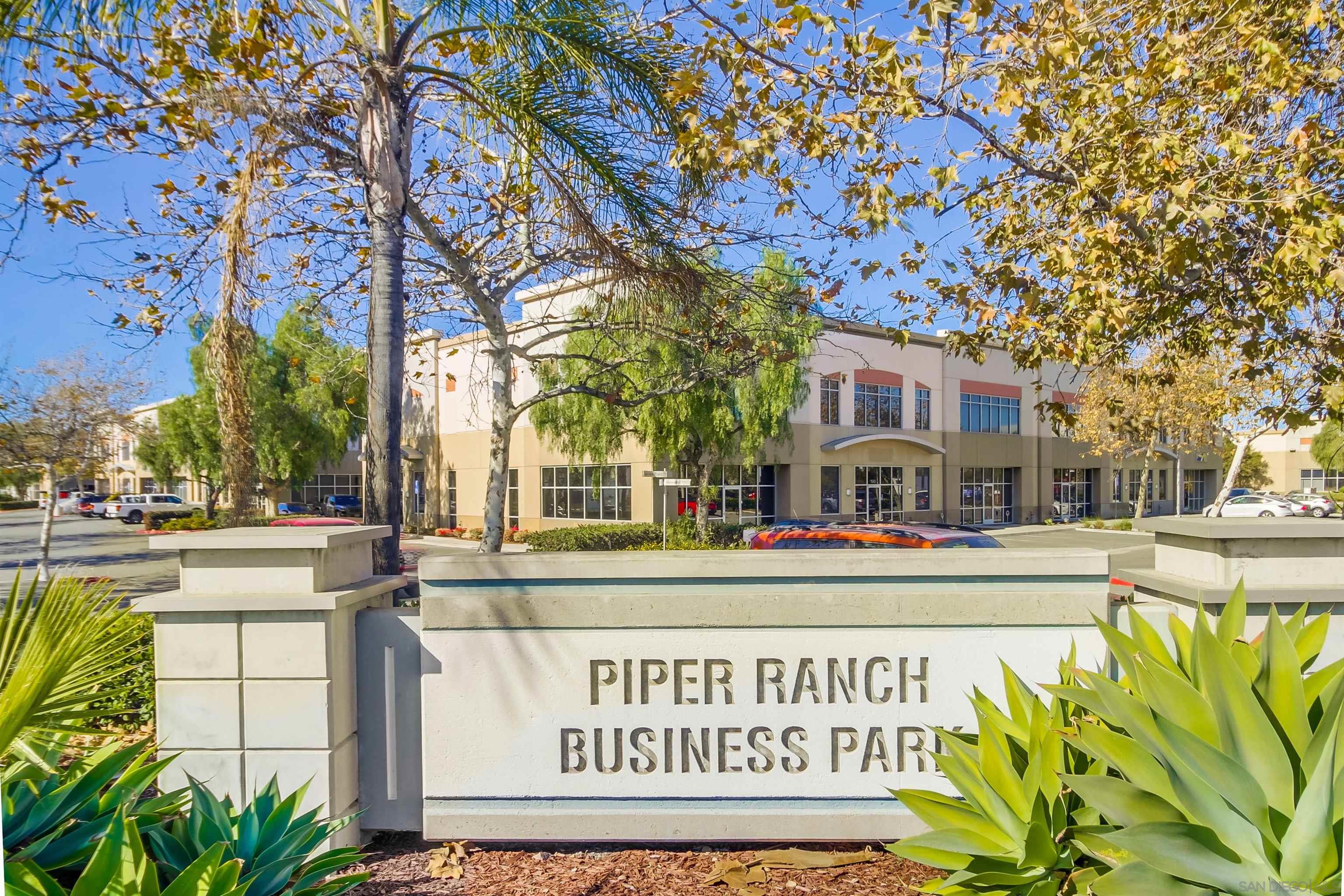 1574 Lancaster Point Way