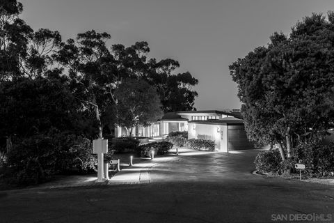 4478  Hortensia St San Diego CA 92103