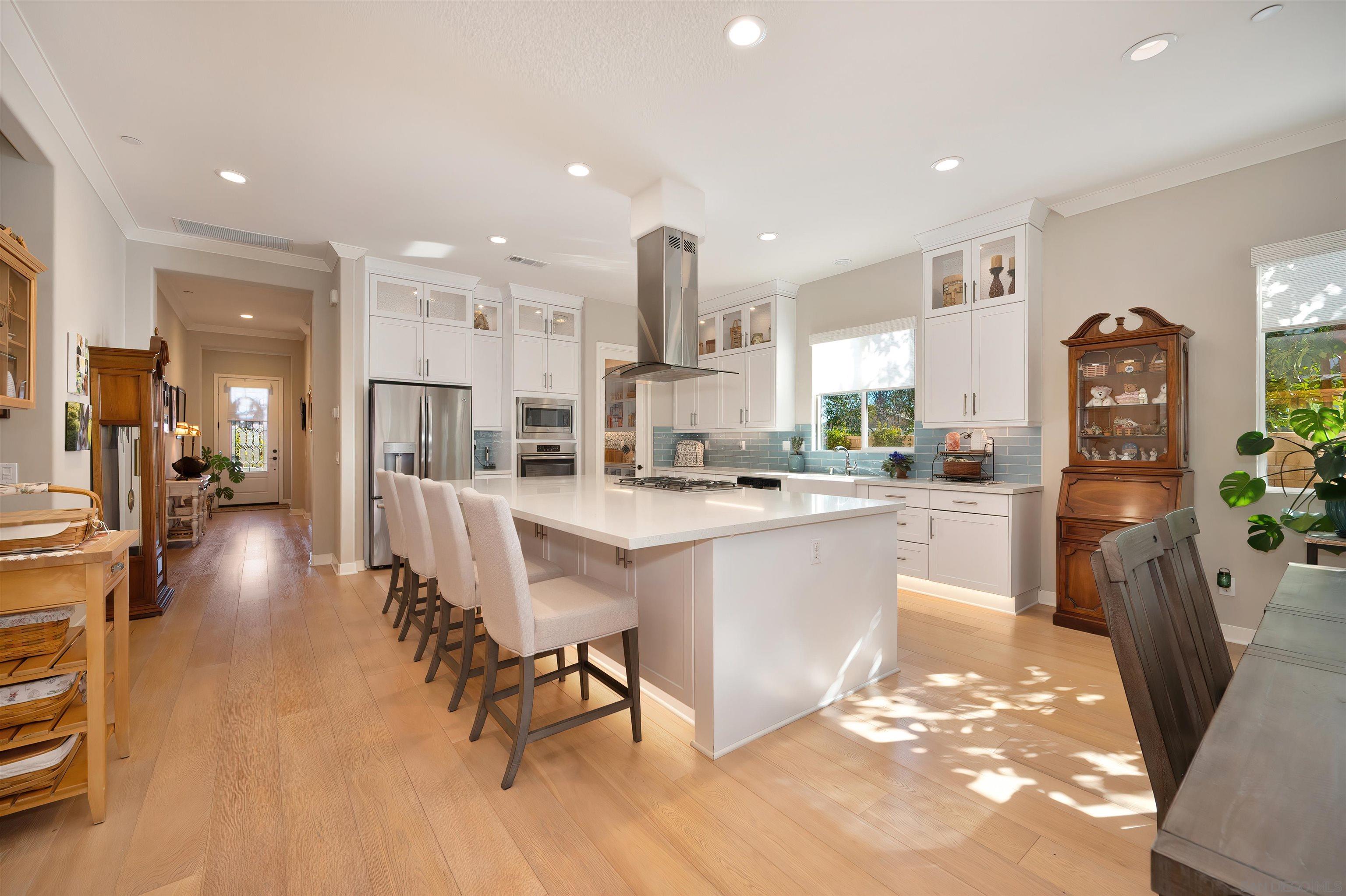 26549 Roseate cir