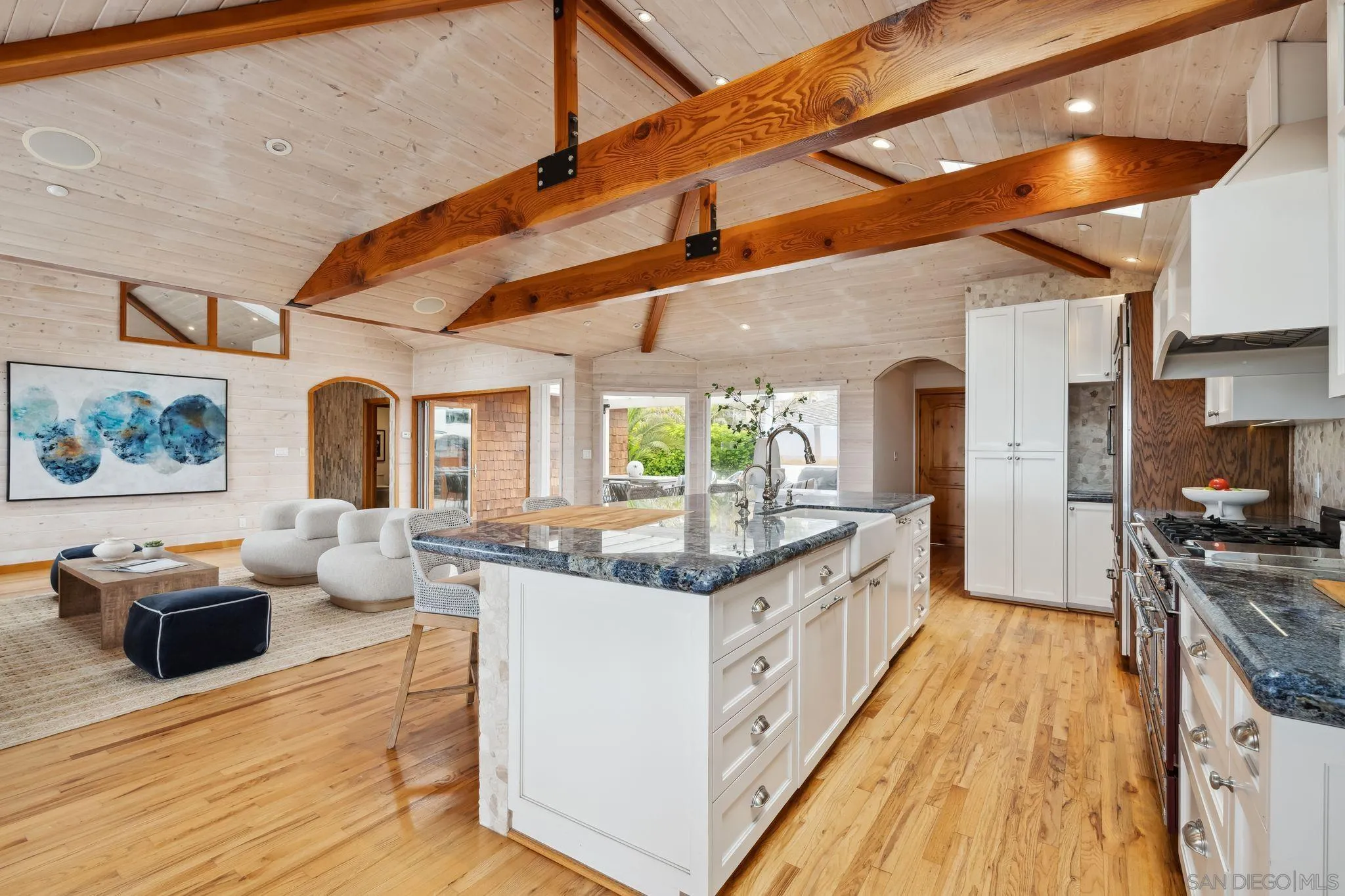 San Diego, California 92109, United States, 3 Bedrooms Bedrooms, ,4 BathroomsBathrooms,Residential,Active,125453