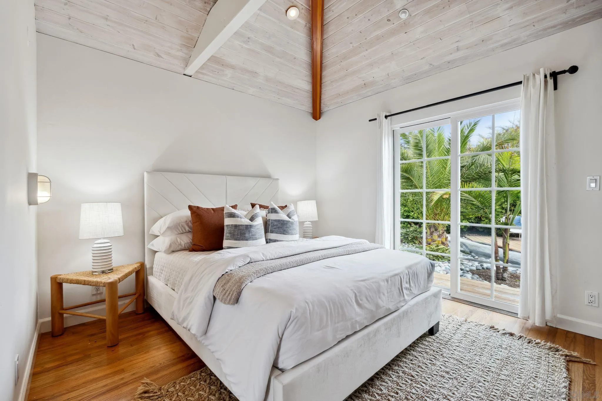 San Diego, California 92109, United States, 3 Bedrooms Bedrooms, ,4 BathroomsBathrooms,Residential,Active,125453