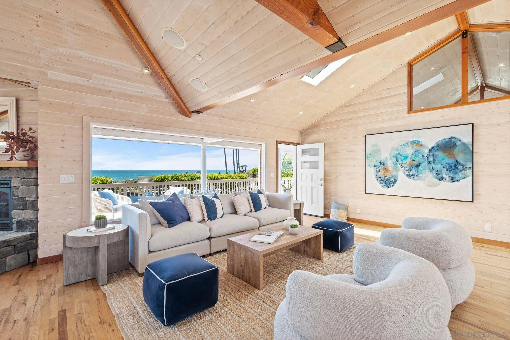 San Diego, California 92109, United States, 3 Bedrooms Bedrooms, ,4 BathroomsBathrooms,Residential,Active,125453