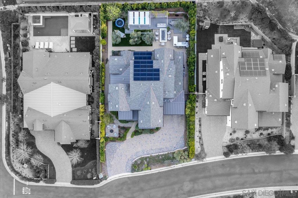 listing image 52
